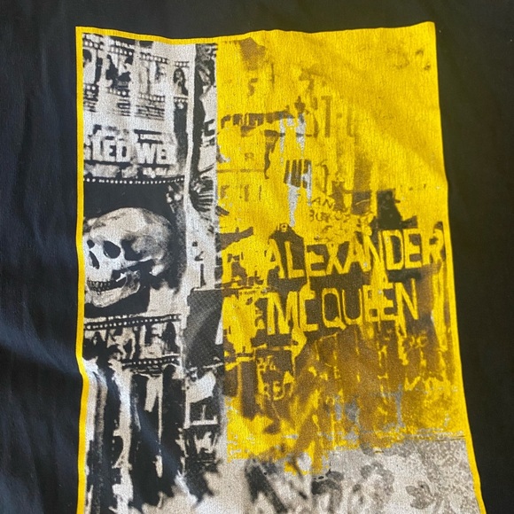 Alexander McQueen Graphic Tee‎ Shirt Men's Size Medium - Picture 2 of 8